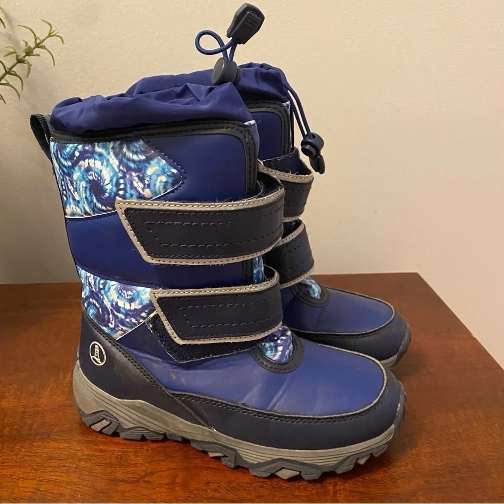 Lands' End Blue and Gray Snow Boots with Velcro Straps